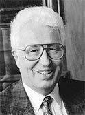 † Prof. Dr. Hans Heinrich Schmid, Gründungsmitglied des Stiftungsrates von 1998–2005<br/>